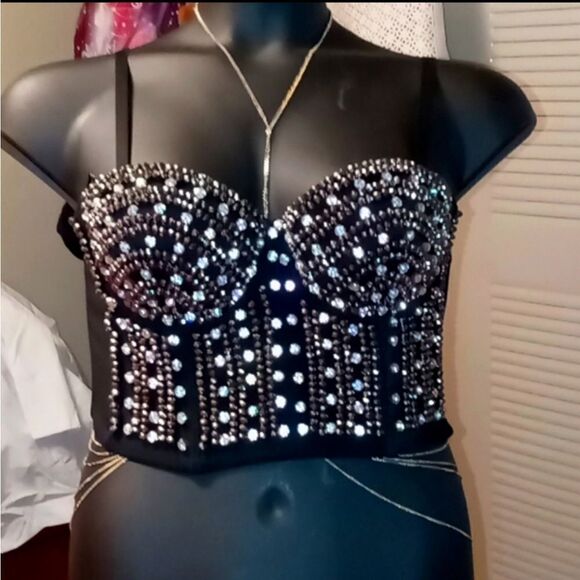 Bustier   - Picture 1 of 11